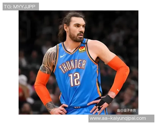 火箭官方晒亚当斯与杜兰特亲密合照威少点赞引发重回传闻