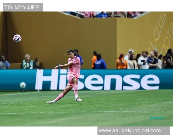 苏亚雷斯禁区内精彩破门助力芝加哥逆转迈阿密比赛精彩回顾