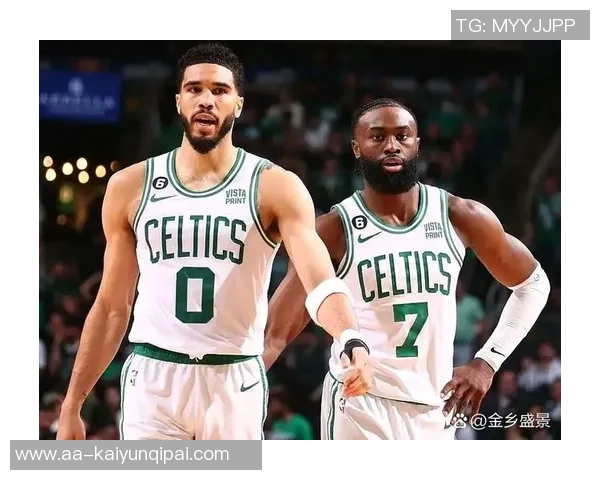 凯尔特人明日对阵快船塔图姆缺阵其余球员均可上场作战