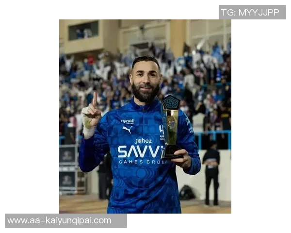 本泽马转会因C罗不满暂缓沙特王子或将自掏腰包助其成行 本泽马转会因C罗不满暂缓沙特王子或将自掏腰包助其成行